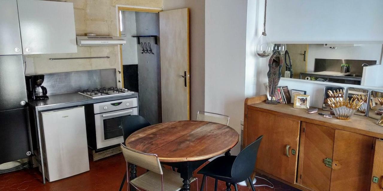 Le Nid Des Arenes Apartment อาร์ลส์ ภายนอก รูปภาพ