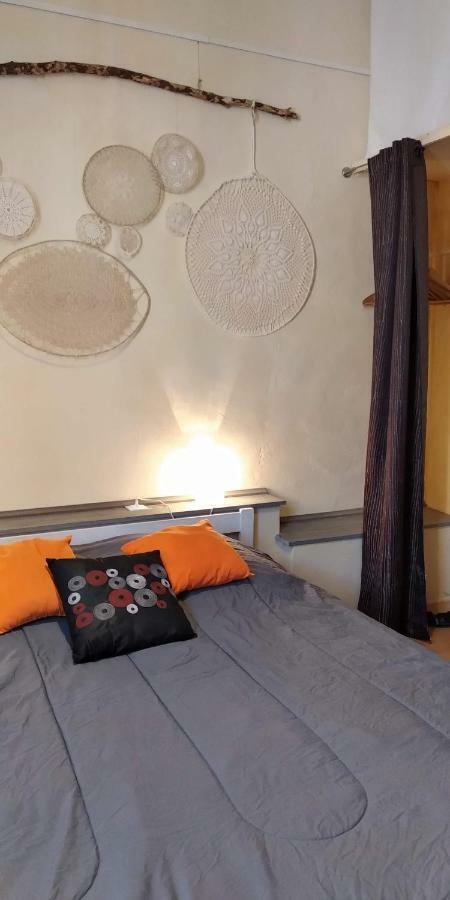 Le Nid Des Arenes Apartment อาร์ลส์ ภายนอก รูปภาพ